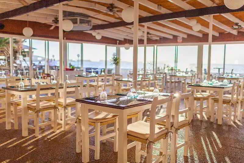 Aparthotel Marina Palace Sant Josep de sa Talaia Apartment