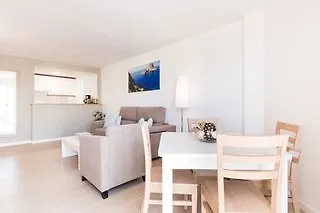 Aparthotel Marina Palace Sant Josep de sa Talaia 3*,