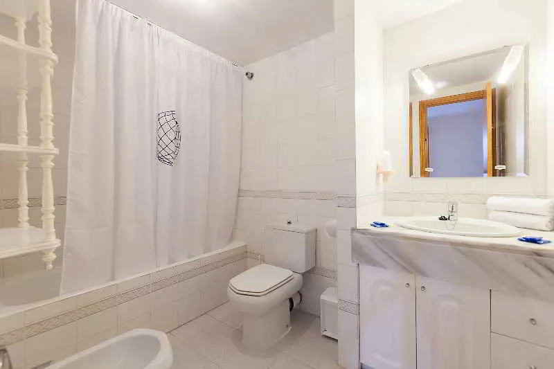 Aparthotel Marina Palace Sant Josep de sa Talaia