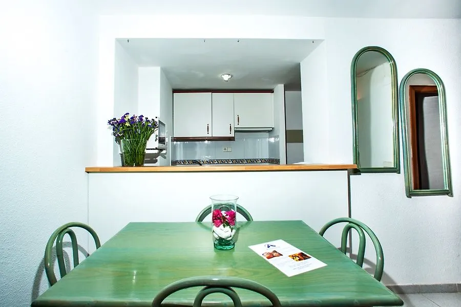 Aparthotel Marina Palace Sant Josep de sa Talaia Apartment